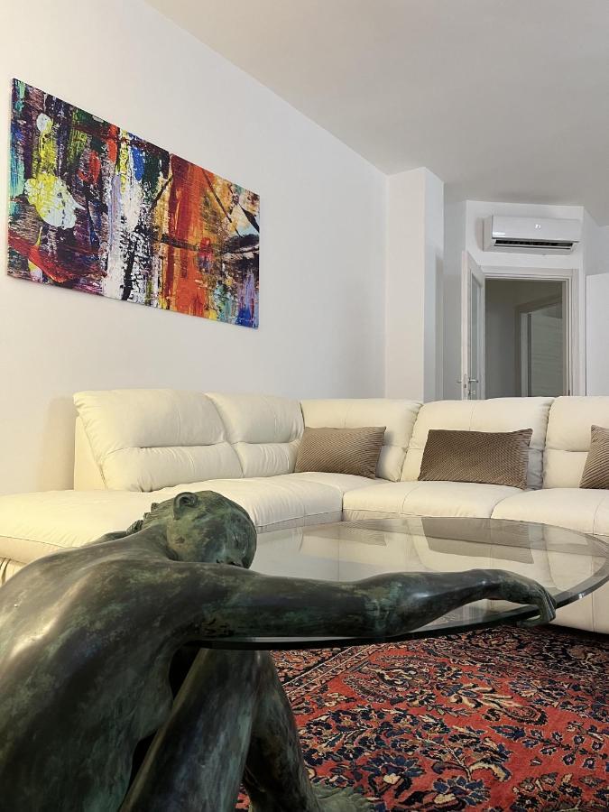 Residence Belvedere Trieste Bagian luar foto